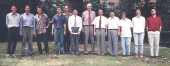(R&D members of The University of Sydney and NSG in 1997)